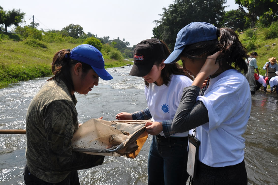 Muestreo en el río Cuautla: nuestra experiencia
